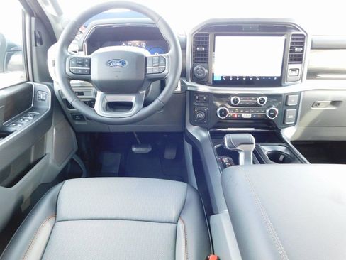 New 2025 Ford F150 Lariat w/ Equipment Group 501A Mid image 21