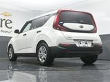 Used 2020 Kia Soul LX image 5