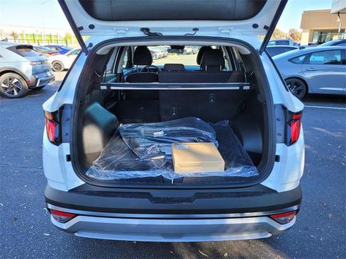 New 2026 Hyundai Tucson SEL image 17