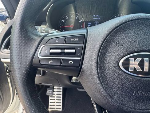 Used 2021 Kia Stinger GT-Line w/ Sun & Sound Package RWD image 13