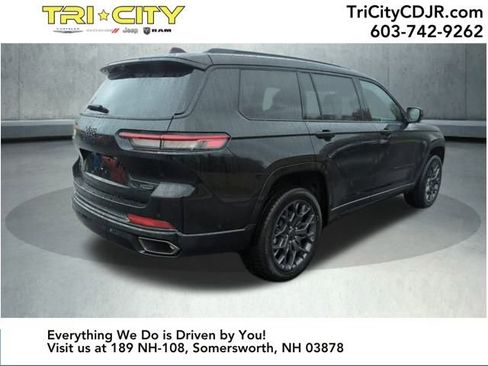 Used 2025 Jeep Grand Cherokee L Summit image 5