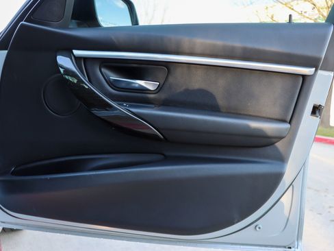 Used 2017 BMW 330i Sedan image 10