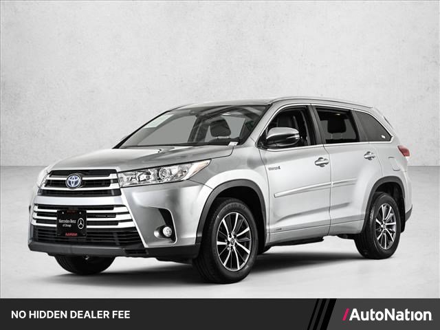 Used 2017 Toyota Highlander XLE w/ Protection Package #3 AWD/4WD image 1
