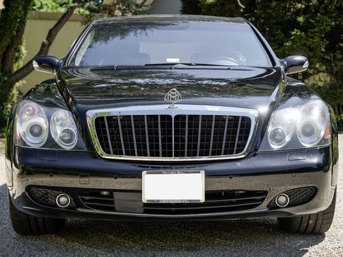Used 2009 Maybach 62 S RWD image 13