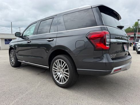 Used 2023 Ford Expedition Platinum AWD/4WD image 13
