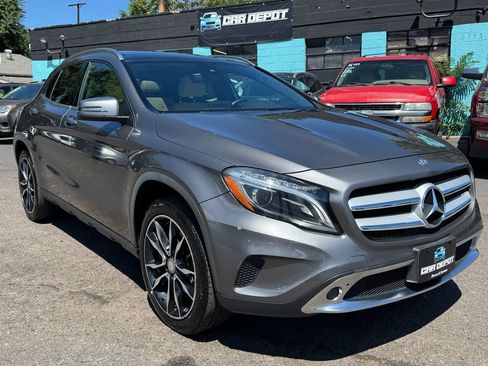 Used 2017 Mercedes-Benz GLA 250 4MATIC image 1