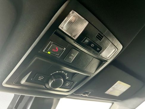 Used 2021 Toyota Tacoma TRD Off-Road w/ Technology Package image 13