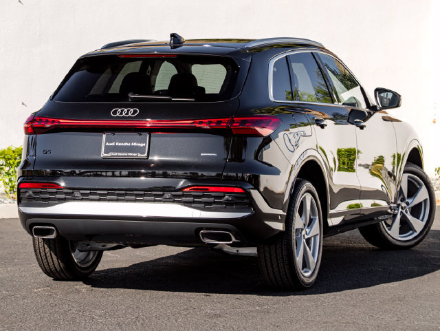 Used 2026 Audi Q5 Premium Plus AWD/4WD image 6