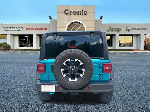 Used 2024 Jeep Wrangler Unlimited Rubicon 4xe w/ Technology Group AWD/4WD image 4