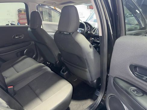 Used 2022 Honda HR-V EX image 23