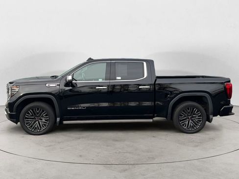Used 2024 GMC Sierra 1500 Denali AWD/4WD image 2