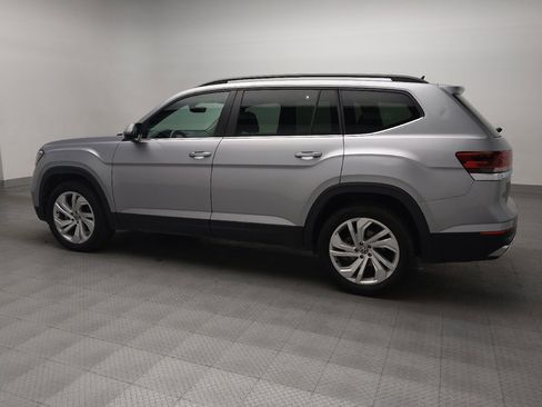 Used 2021 Volkswagen Atlas SE image 3