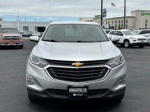 Used 2021 Chevrolet Equinox LT w/ Driver Convenience Package AWD/4WD image 2