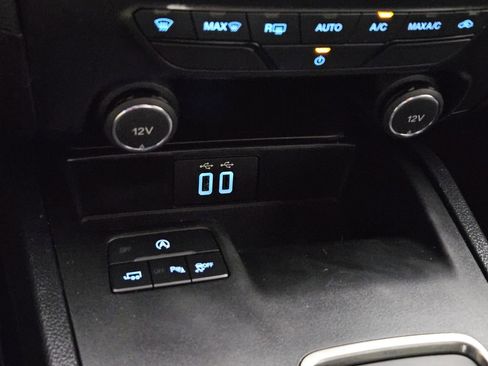 Used 2021 Ford Ranger XLT w/ Equipment Group 301A Mid RWD image 17
