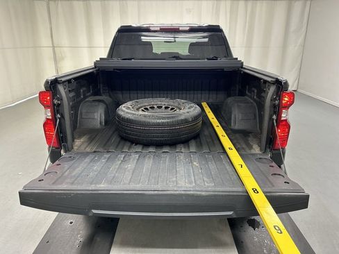 Used 2021 Chevrolet Silverado 1500 LT image 21