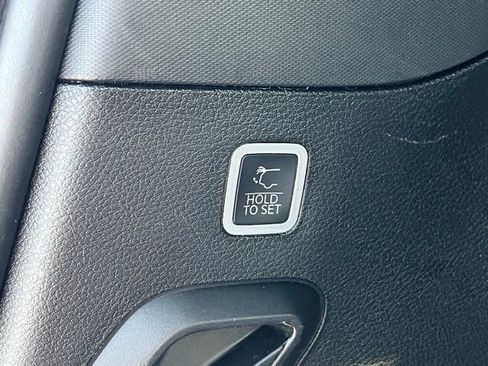 Used 2022 Jeep Wagoneer Series II w/ Premium Group I image 27