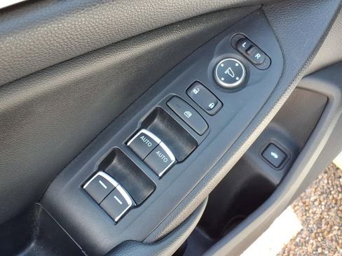 Used 2022 Honda Accord LX image 19