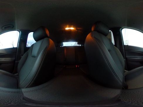 Used 2025 Buick Encore GX Preferred image 42