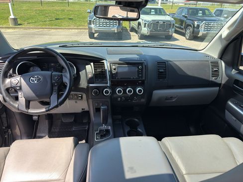 Used 2019 Toyota Sequoia SR5 w/ Premium Package AWD/4WD image 13