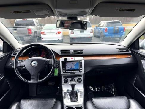 Used 2008 Volkswagen Passat Lux image 17