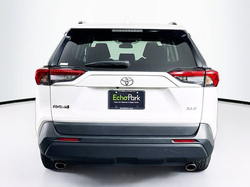 Used 2024 Toyota RAV4 XLE image 7