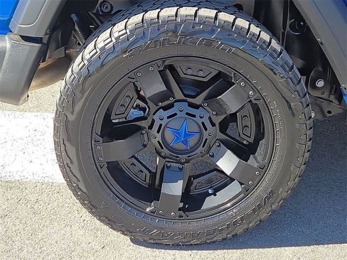 Used 2021 Jeep Wrangler Unlimited Sport image 7