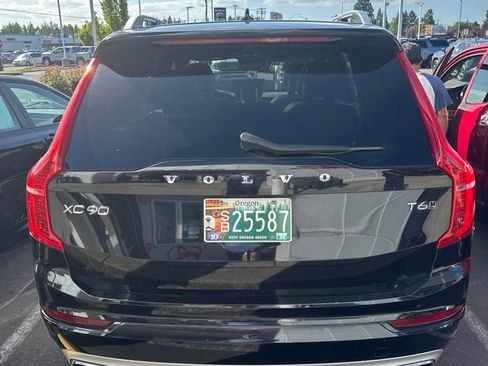 Used 2018 Volvo XC90 T6 Momentum AWD/4WD image 3