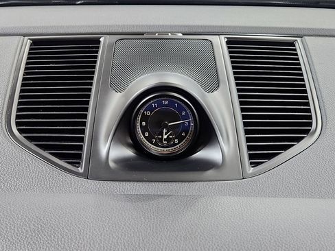 Used 2023 Porsche Macan S image 34