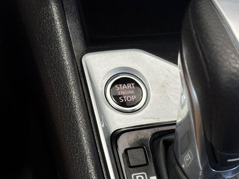 Used 2025 Nissan Altima 2.5 SV FWD image 21