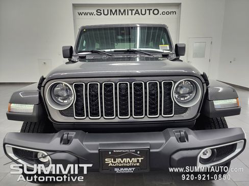 New 2025 Jeep Wrangler Sahara image 26