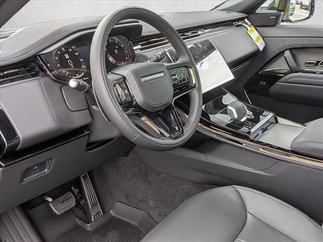 New 2026 Land Rover Range Rover Sport Dynamic SE AWD/4WD image 3