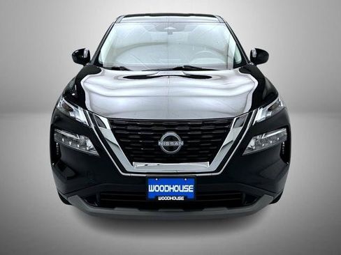 Certified 2023 Nissan Rogue SV AWD/4WD image 2
