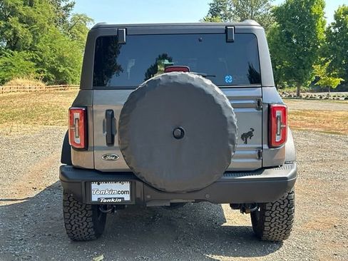 Used 2025 Ford Bronco Badlands AWD/4WD image 12