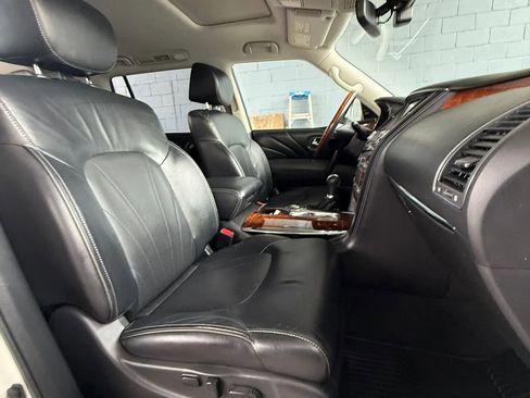 Used 2016 INFINITI QX80 2WD w/ Deluxe Technology Package image 21