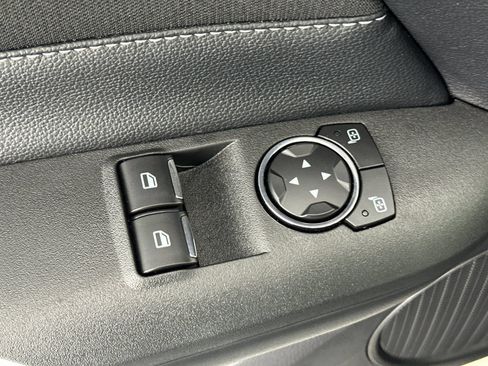 Used 2018 Ford Mustang GT w/ GT Performance Package RWD image 13