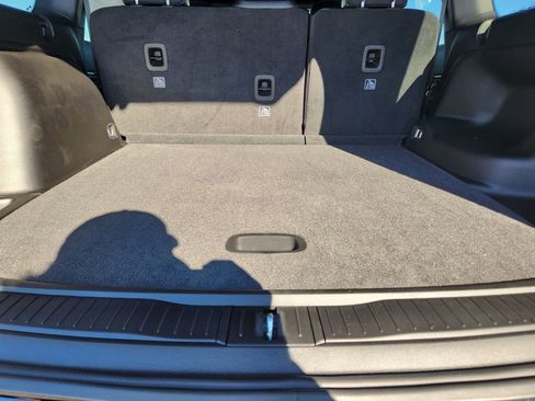 New 2025 Jeep Grand Cherokee Altitude RWD image 21