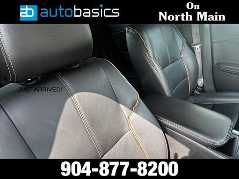 Used 2017 Chevrolet Impala Premier FWD image 12