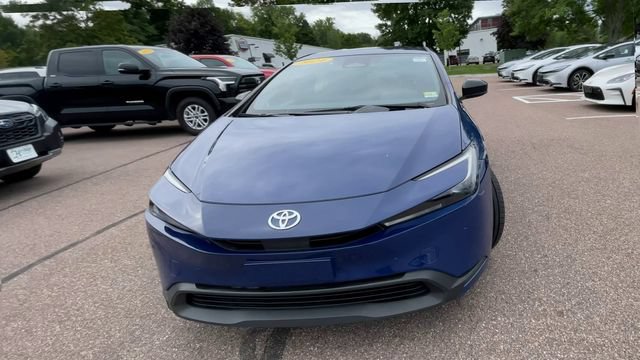 Used 2024 Toyota Prius LE FWD image 7