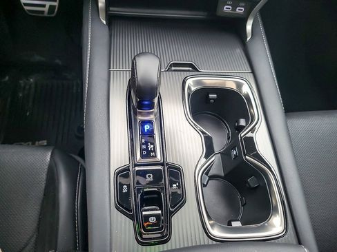 Used 2024 Lexus RX 500h F Sport w/ Convenience Package image 15