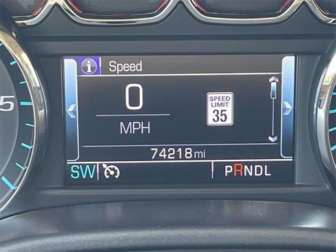 Used 2018 GMC Sierra 1500 SLT w/ SLT Premium Package image 31