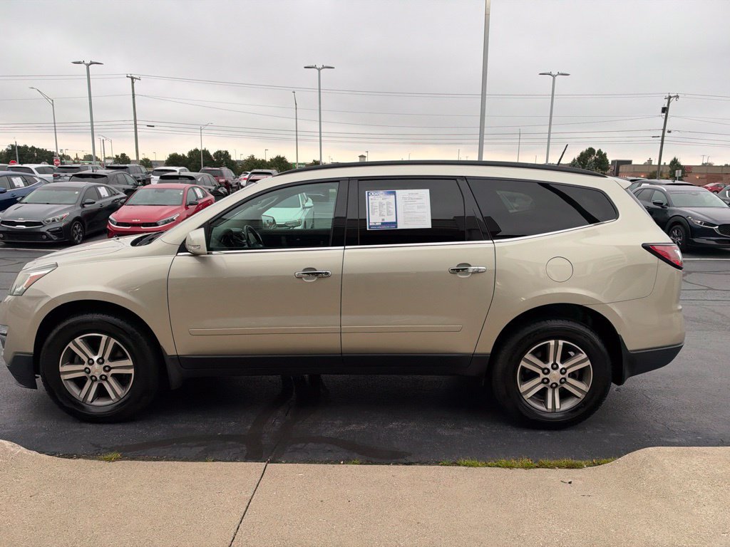Used 2017 Chevrolet Traverse LT FWD image 6