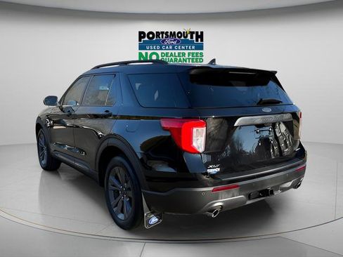 Used 2022 Ford Explorer XLT w/ Equipment Group 202A AWD/4WD image 26