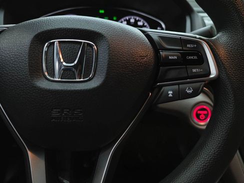Used 2020 Honda Accord EX image 21