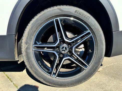 Certified 2023 Mercedes-Benz GLB 250 image 4