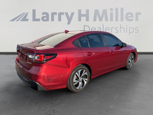 Used 2024 Subaru Legacy Premium AWD/4WD image 5