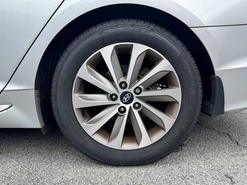 Used 2015 Hyundai Sonata Sport image 10