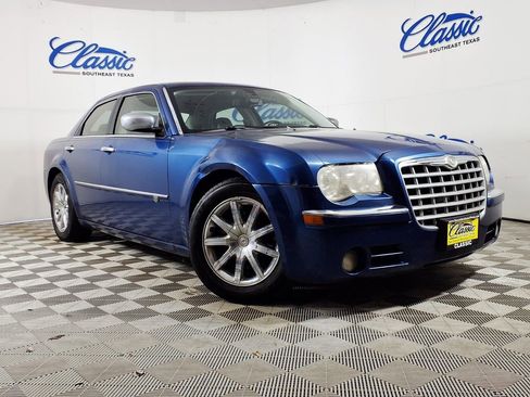 Used 2009 Chrysler 300 C image 1