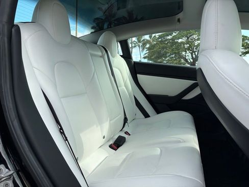 Used 2019 Tesla Model 3 Long Range AWD/4WD image 10