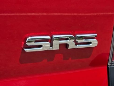 Used 2013 Toyota Tacoma 4x4 Access Cab w/ SR5 Pkg image 9