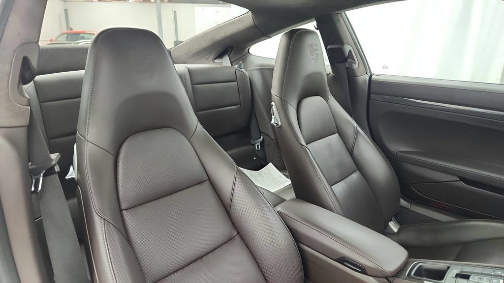 Used 2019 Porsche 911 Turbo AWD/4WD image 47